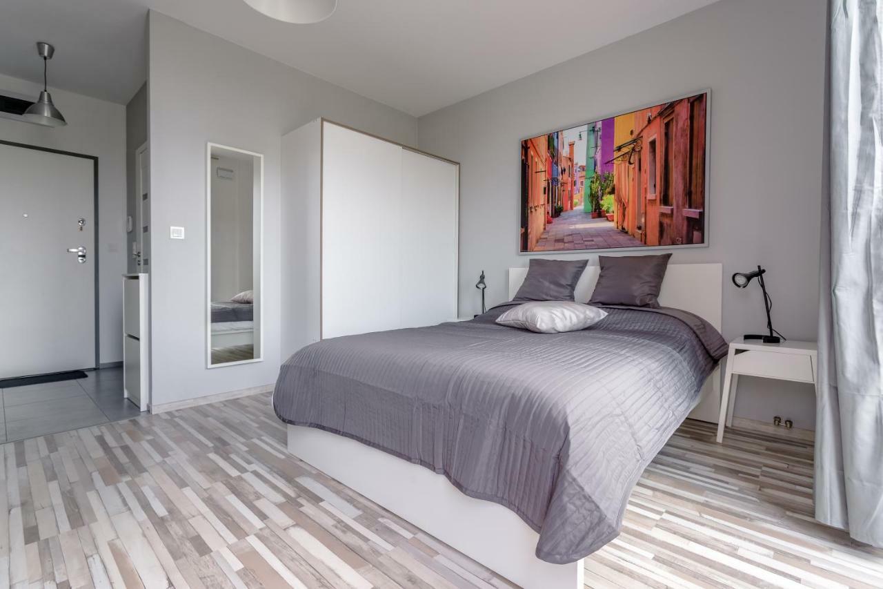Chill Wola Center Apartment Warsaw